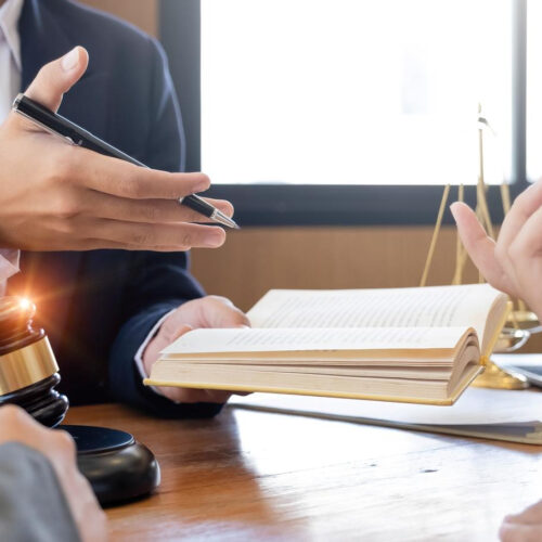 刑事告訴及自訴代理